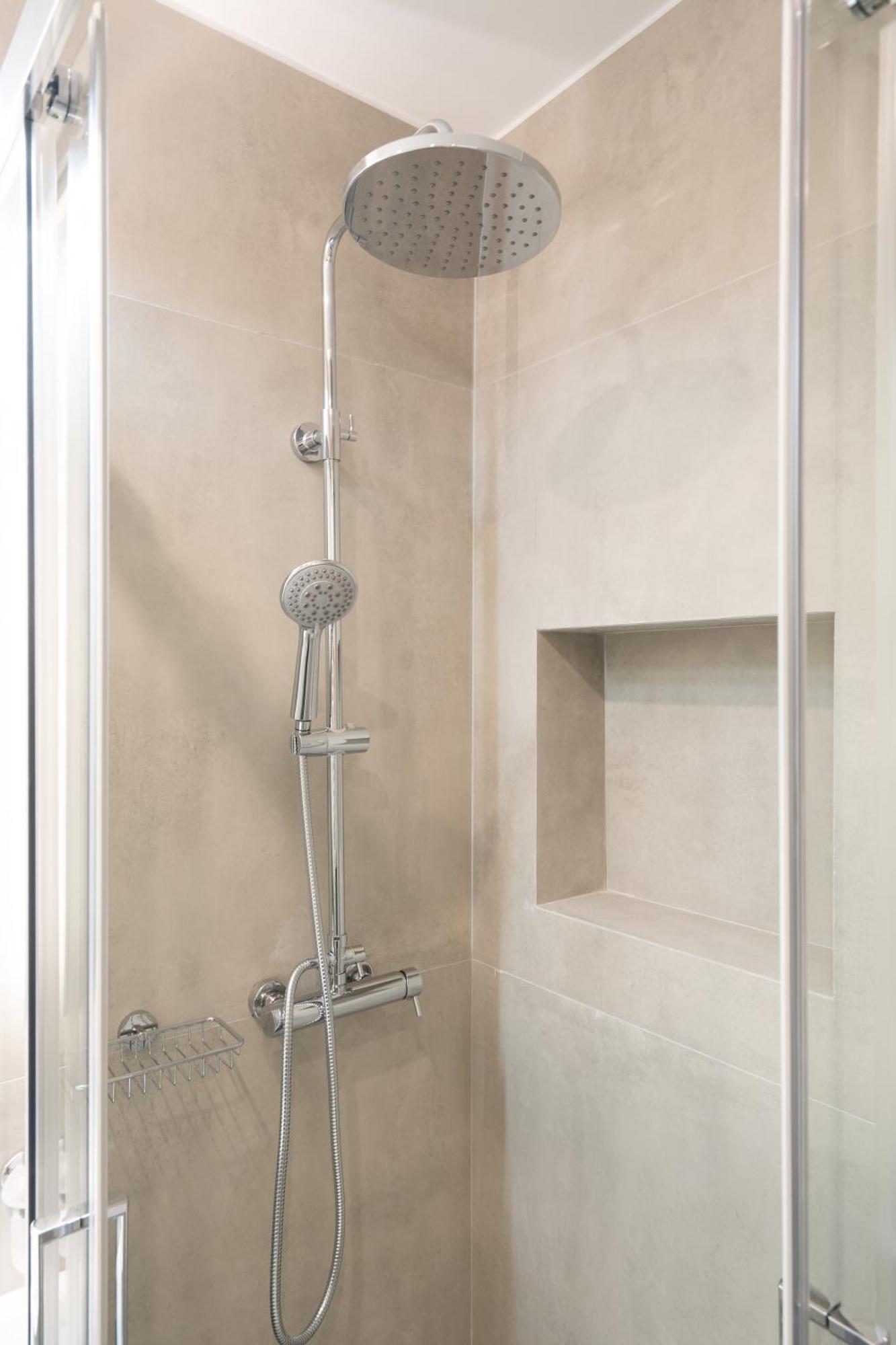 Luxury Apartment Next To The National Museum Athene Buitenkant foto